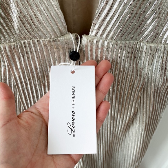 Lovers + Friends Harper Jumpsuit ‼️NWT‼️ - Picture 7 of 8